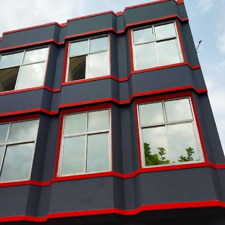 ホテル Oyo 16544 Bella Vista By Jordan アーグラ エクステリア 写真